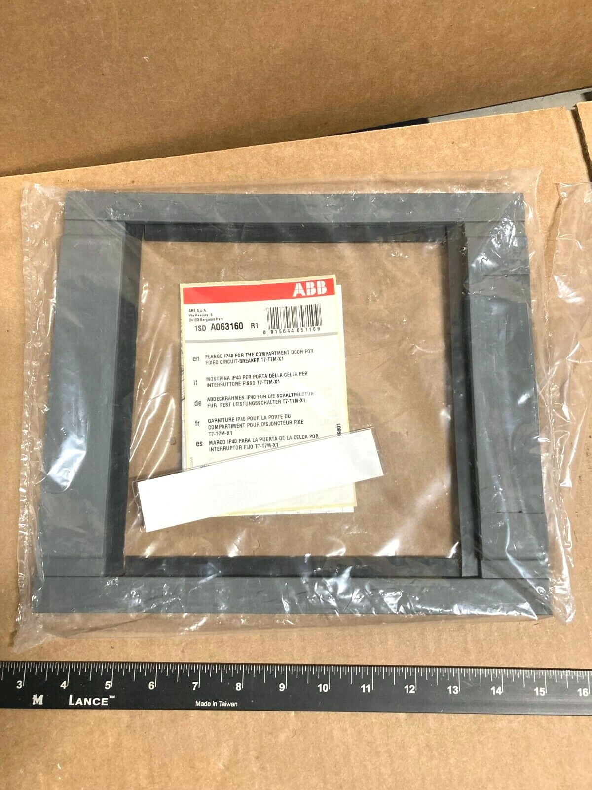 ABB A063160 Flange IP40 for Fixed Circuit Breaker T7-T7M-XT