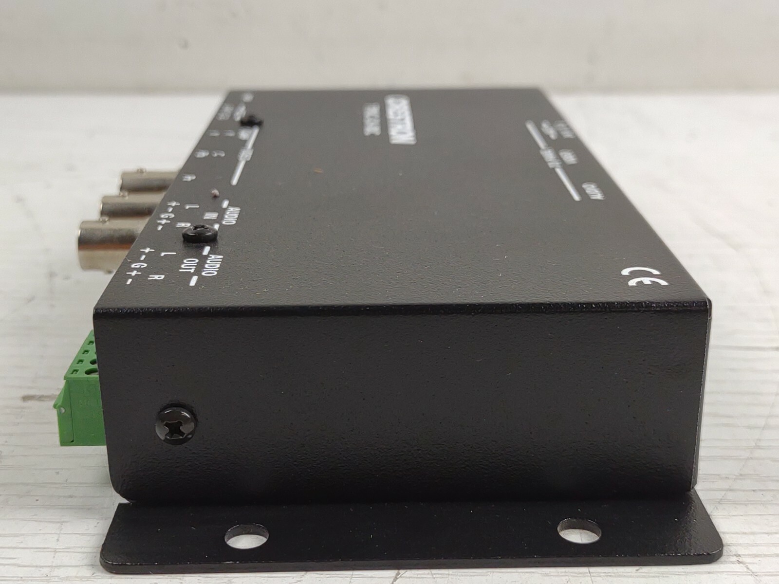CRESTRON TPMC-CH-IMC BALANCED AV INTERFACE MODULE