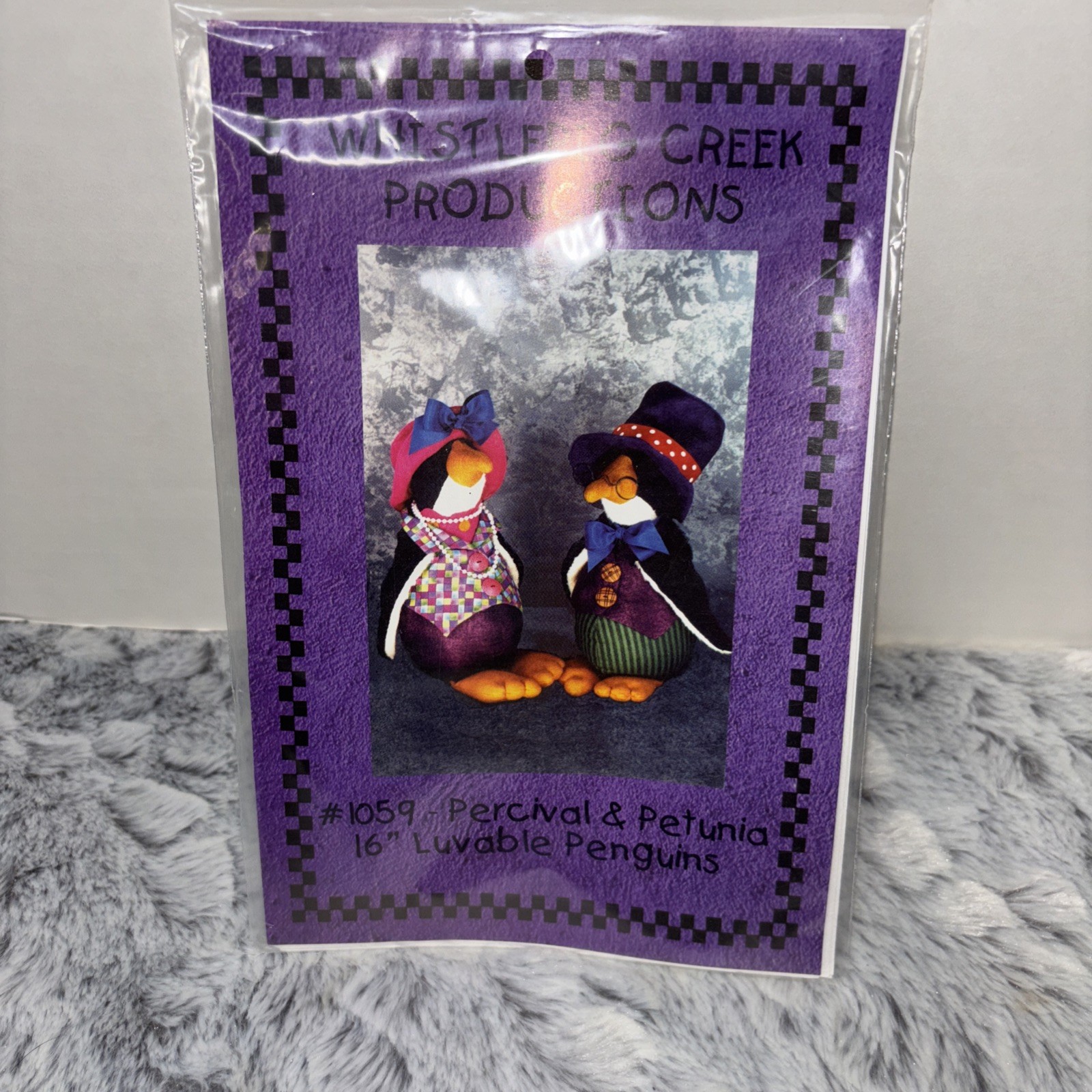Whistlepig Creek Productions Penguins On Parade #1059 VTG 2005 Penguin Appliqué