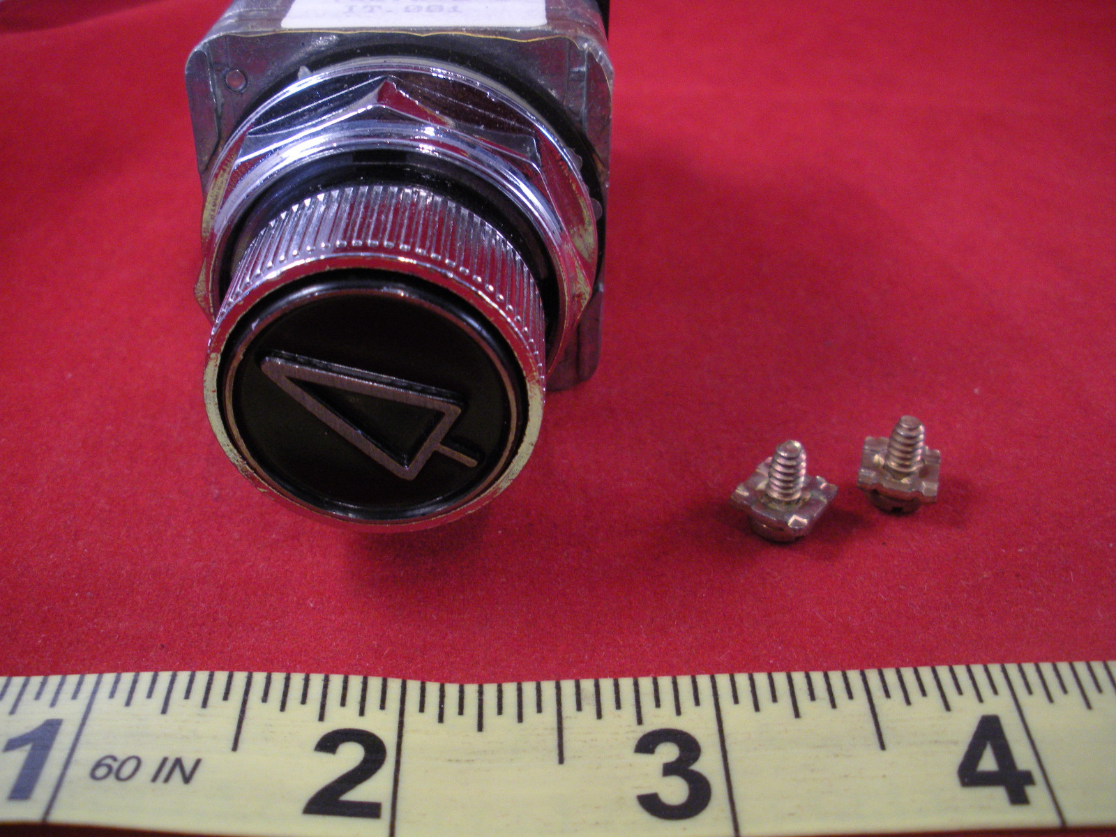 Rees 40302-501 Pushbutton Selector Switch 2-Pos Operator 50702 Contact Block Nnb