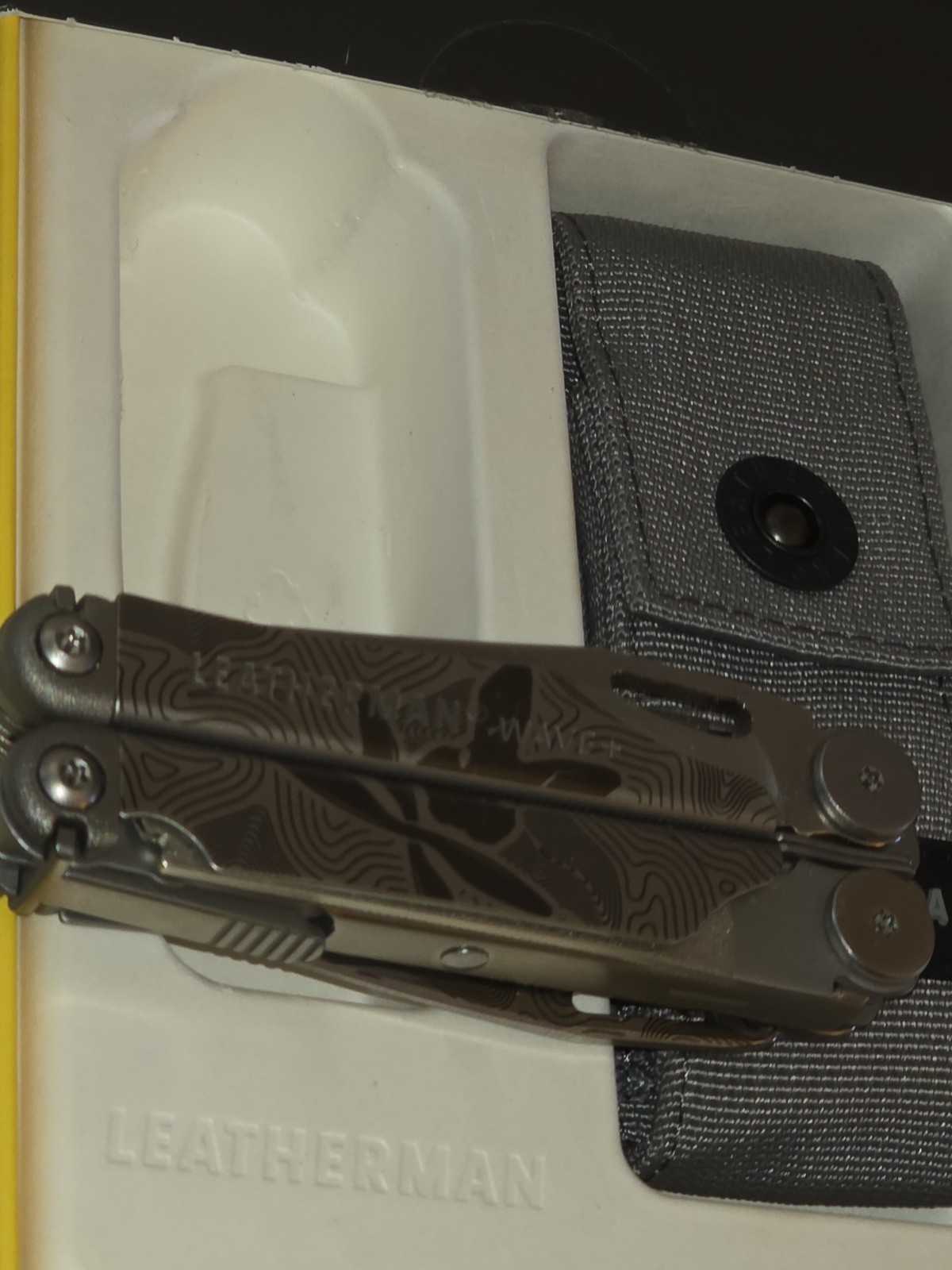 RARE Custom Shop Leatherman Wave Plus Multi-Tool Black & Silver Design New Nice