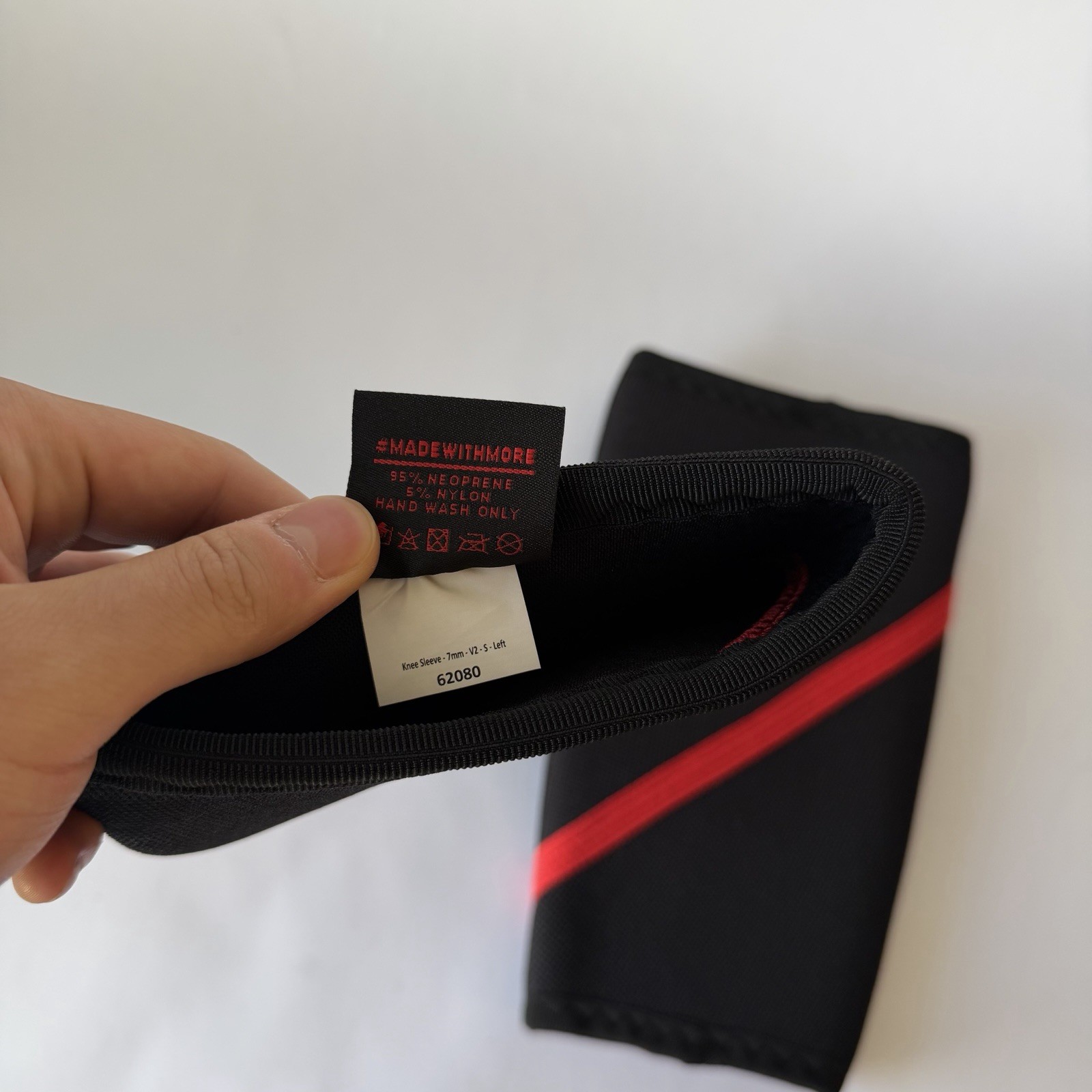 SBD 7mm POWERLIFTING Knee Sleeves Size SMALL Black Red Pair Powerlifting IPF