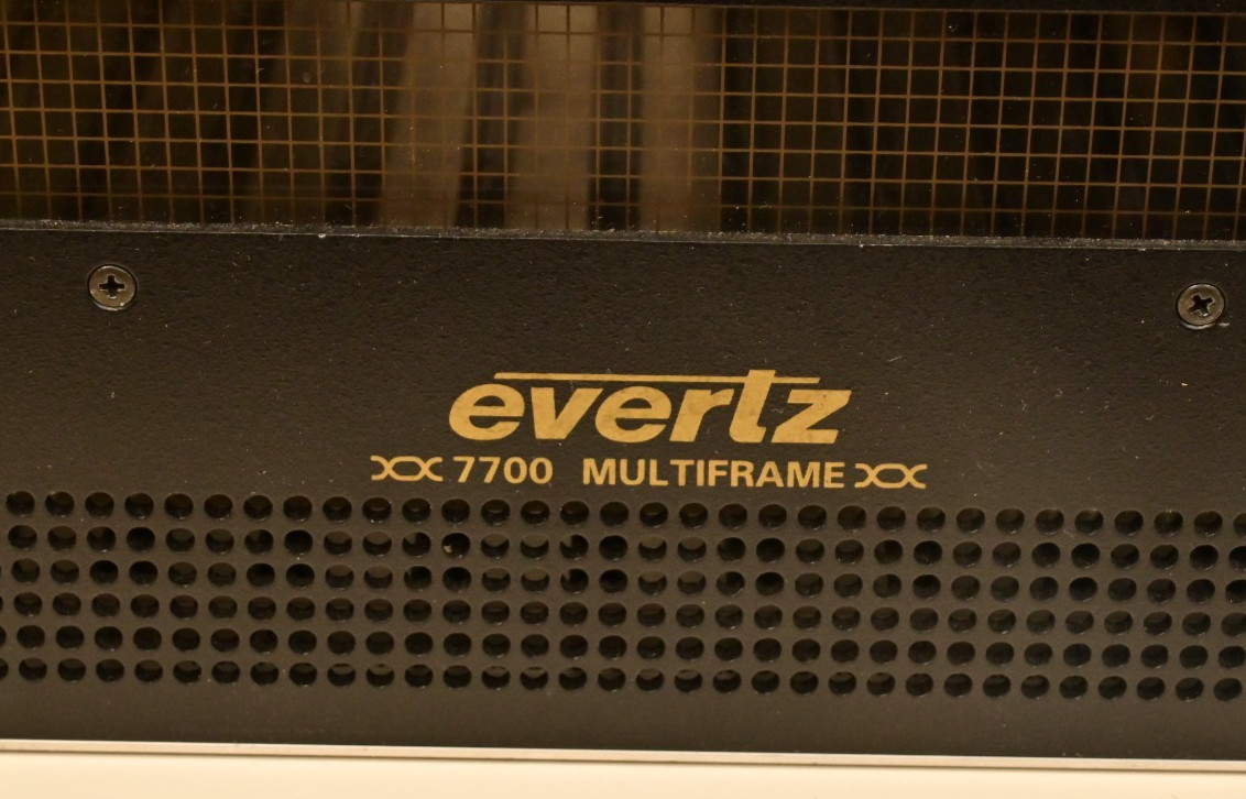 Evertz 7700 Multiframe Chassis Empty w/ Backplane Rack Mount 7700FR-C