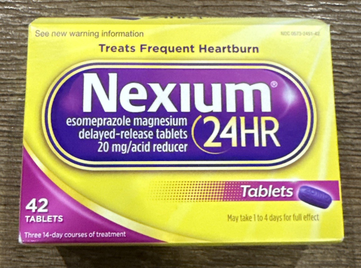 Nexium Heartburn Relief 20mg Esomeprazole Magnesium, 42 Tablet EXP 1/2027