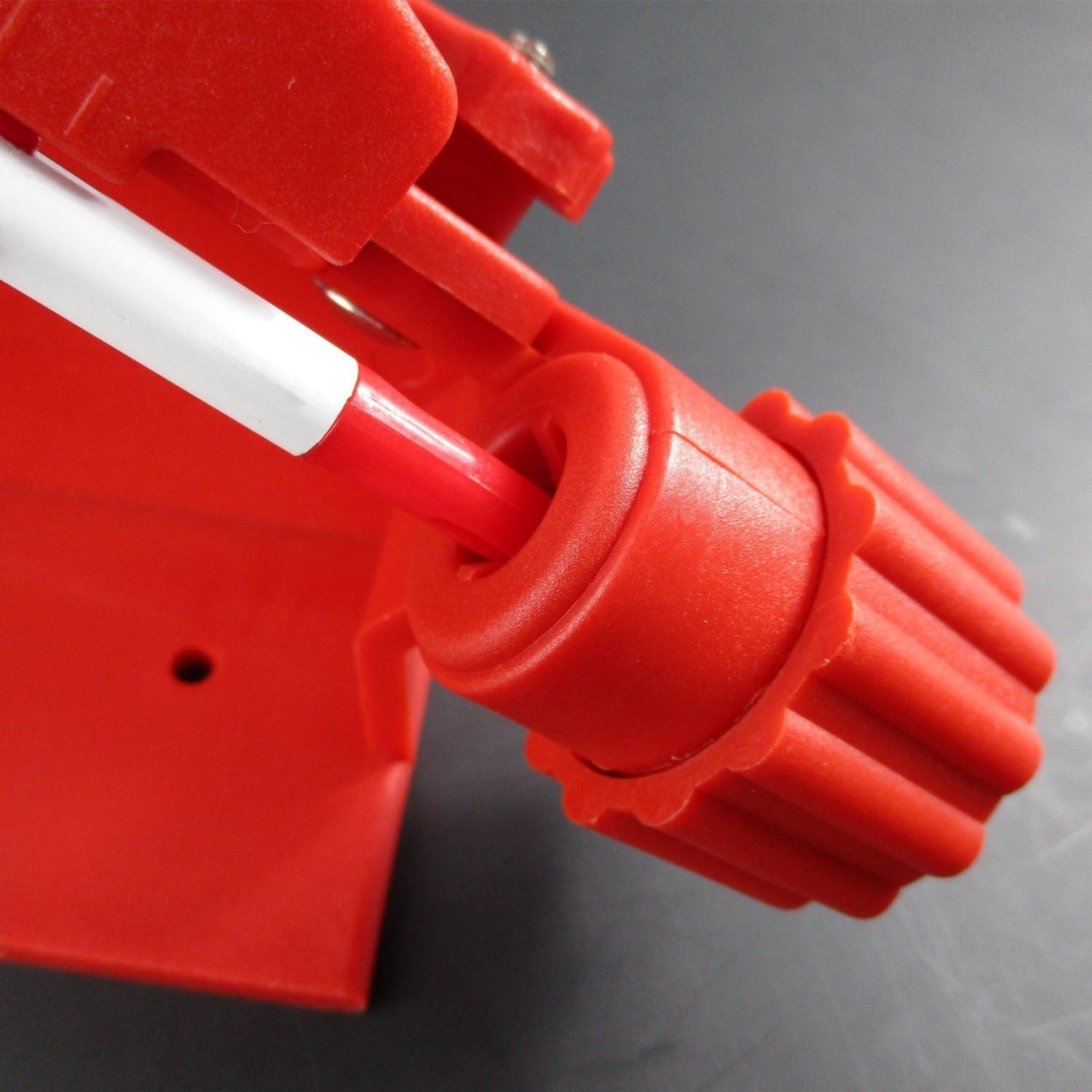 Adjustable Fletching Jig for Precision Arrow Customization - Red