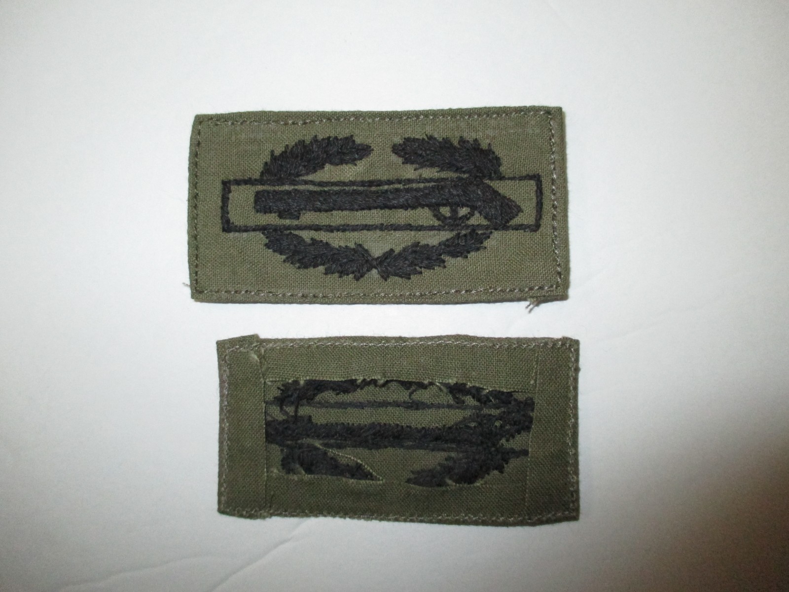 b1271 US Army Vietnam Combat Infantry Badge subdued IR39B