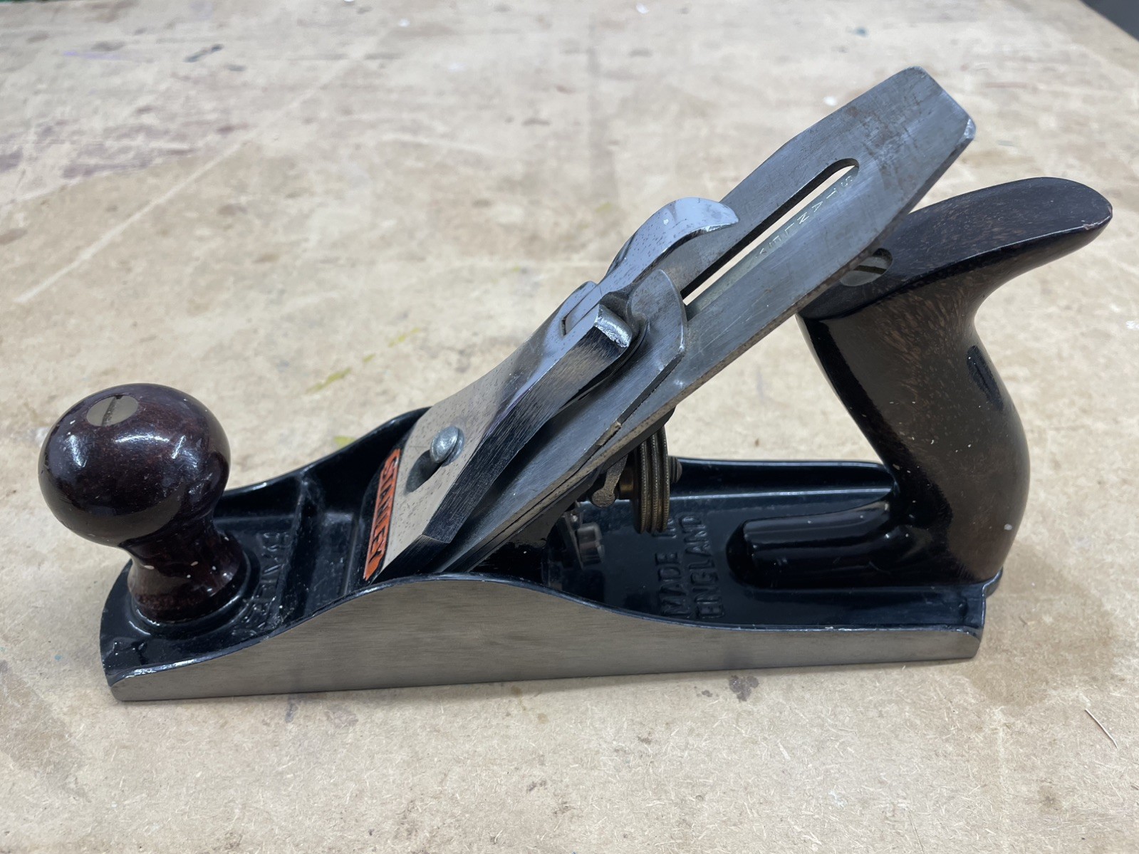 Nice vintage Stanley no. 4 smoothing plane