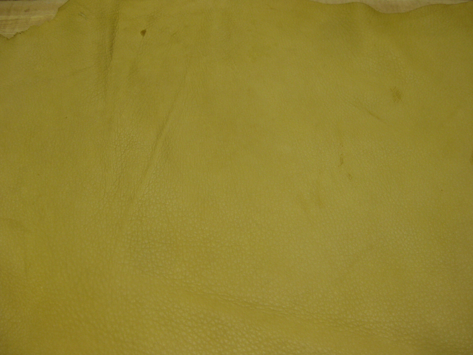 Top Grain Deer Leather #0010050 Row AA