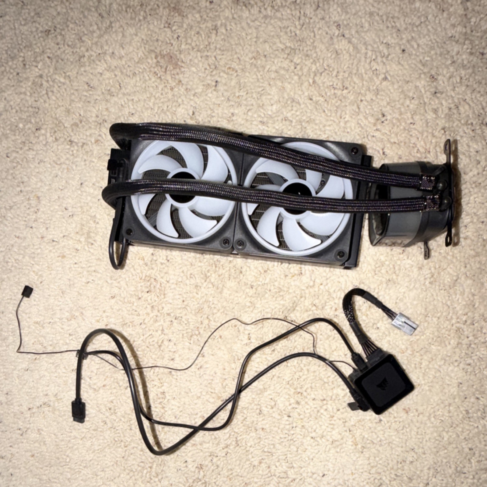 CORSAIR iCUE Link H100i RGB Liquid CPU Cooler - 240mm AIO - QX120 RGB Fans