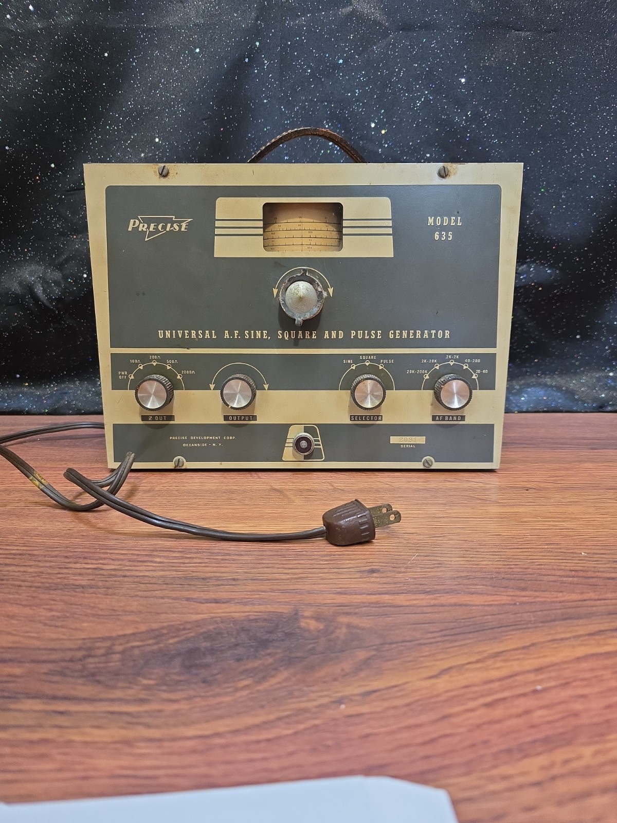 WORKING Vintage Precise Model 635 AF Sine Square Pulse Generator Tube Gear