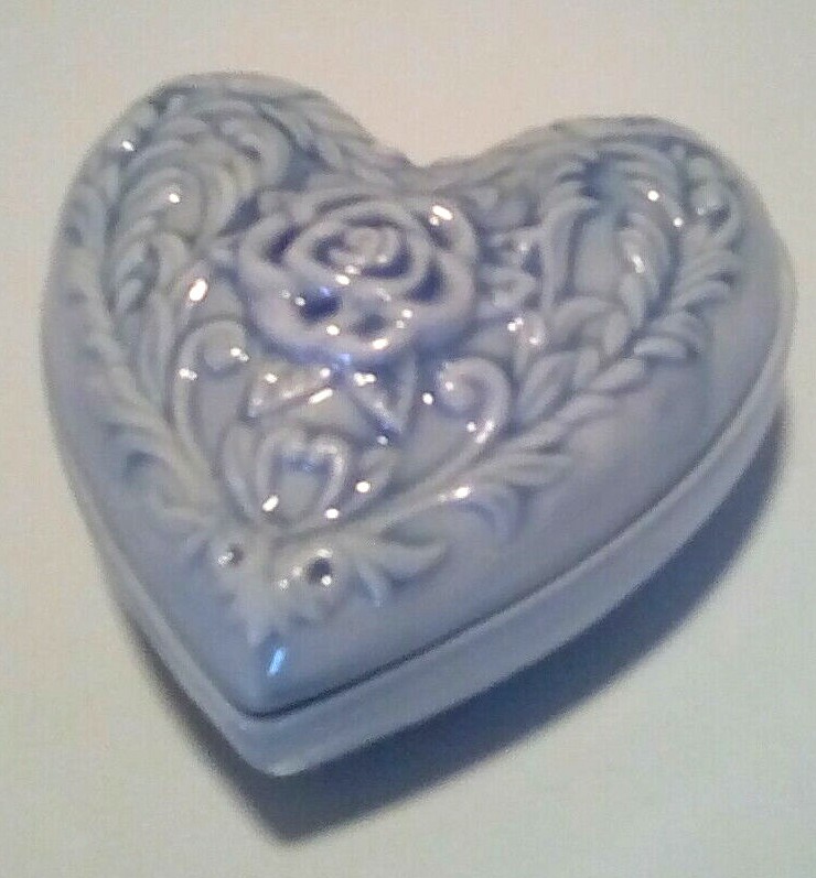 Ceramic Heart Trinket Box