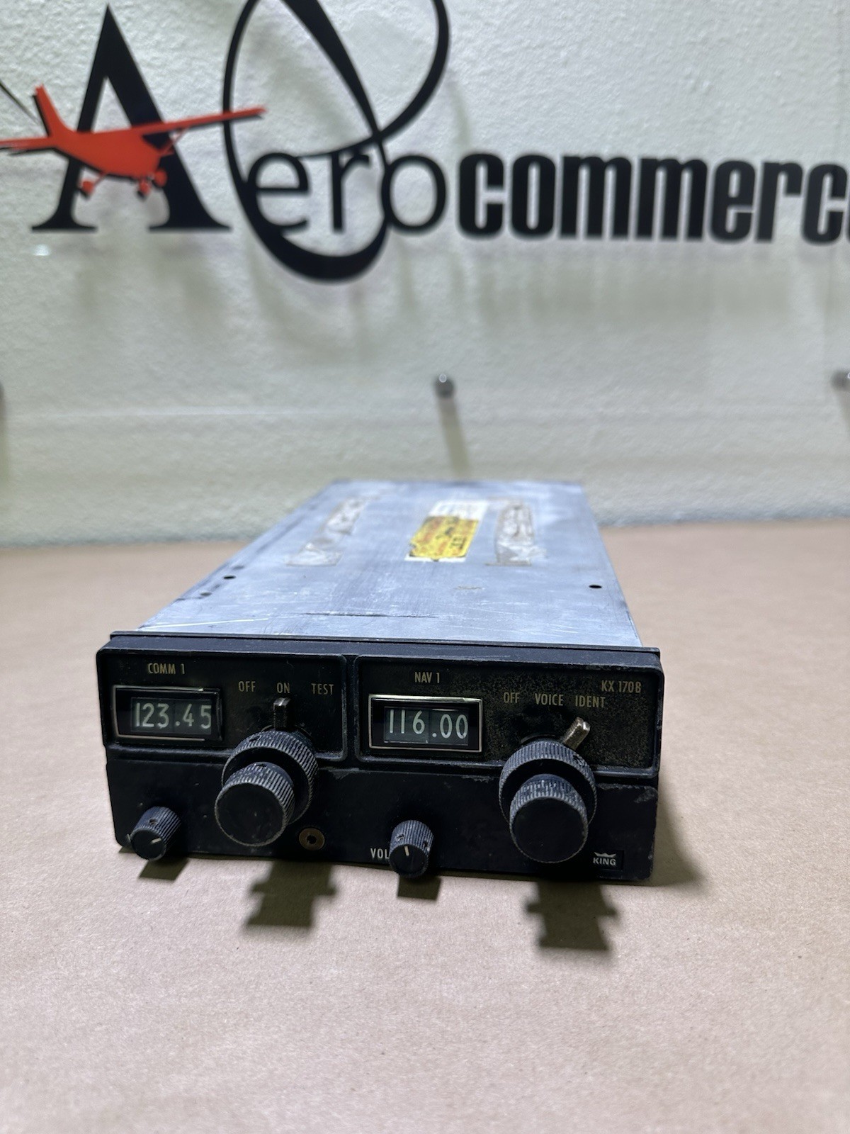 King KX170B NAV/COMM Radio 14V 069-1020-00 (9002)