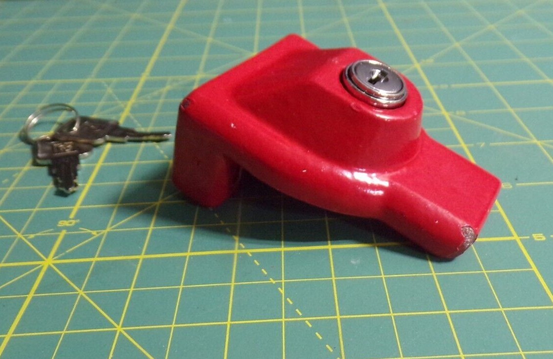 Gladhand Lock Metal Key Alike 0908210, 2 Keys Per Lock(G)