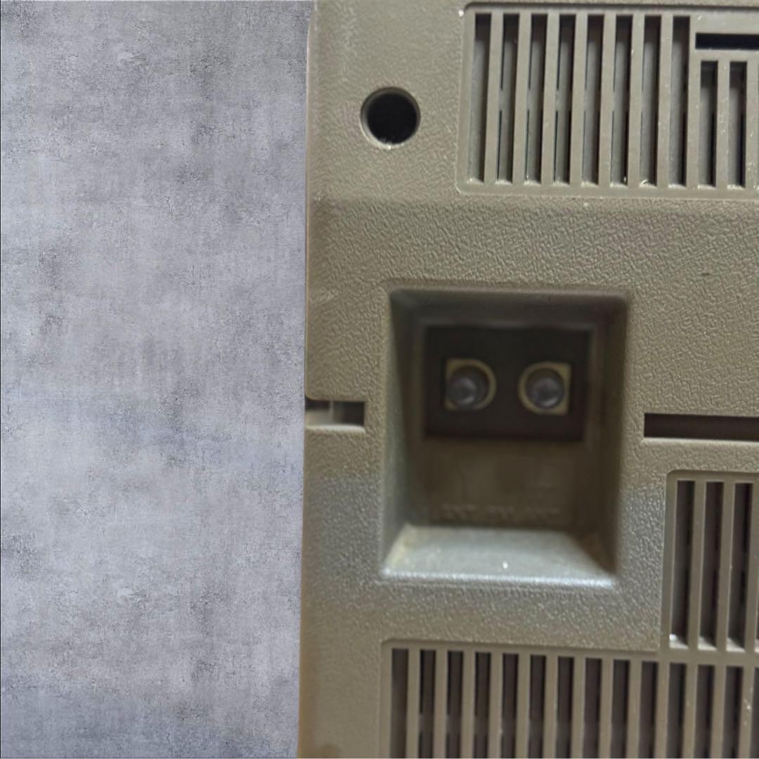 HITACHI PERDISCO TRK-8800RM (as-is condition)