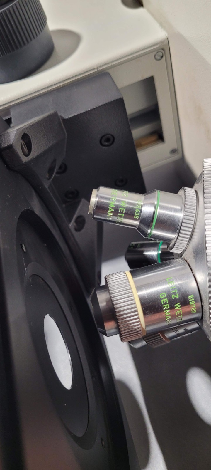 Leitz Labovert Inverted Microscope w/ 4 x Objectives