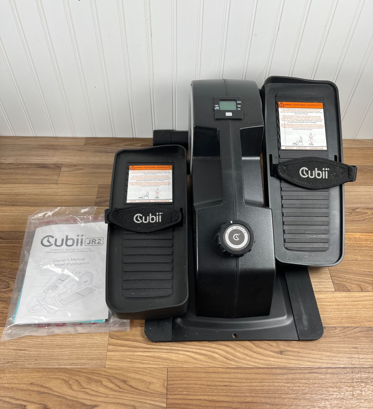 Cubii JR2 Magnetic Resistance Compact / Under Desk Elliptical
