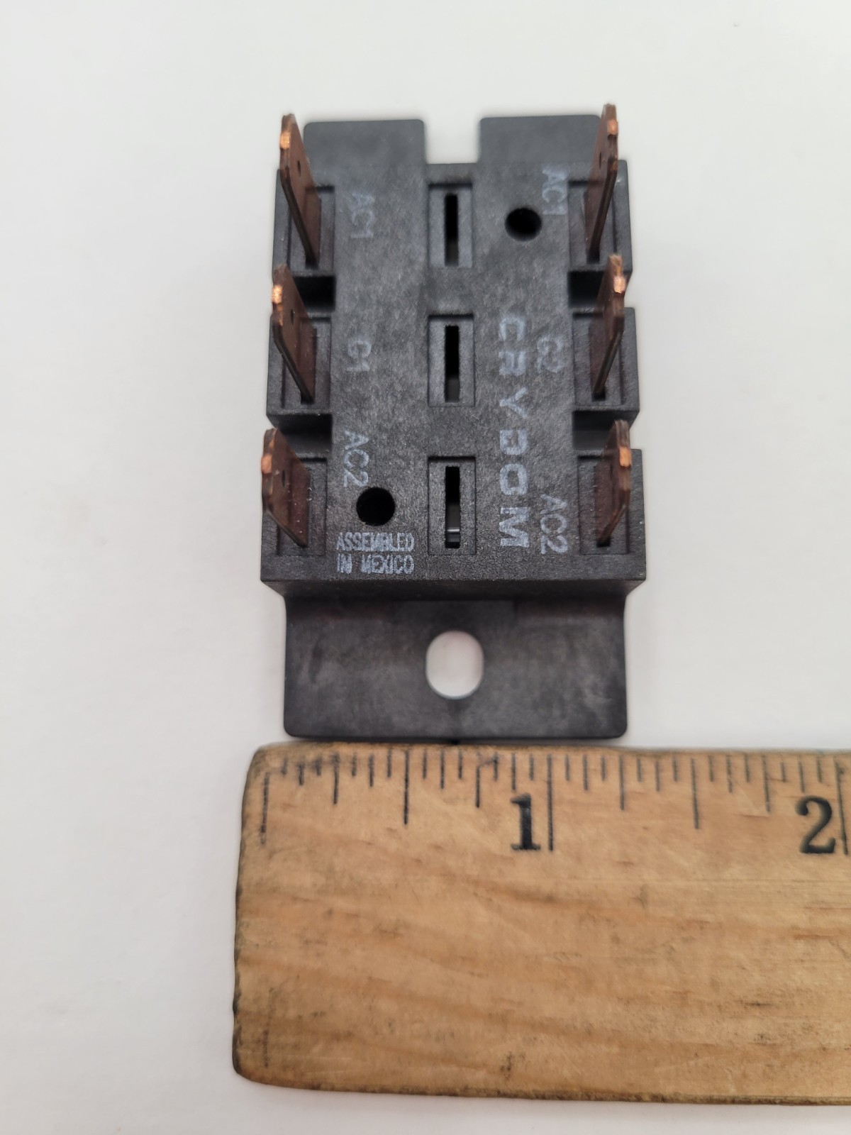 Crydom B552-2T Solid State Relay Power Module Screw Mount 25 Amp B-2T Series