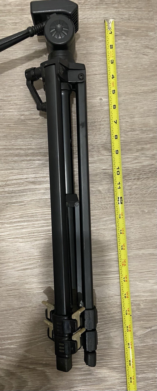 Coast Tripod with Extendable Legs Adjustable Height Portable Tripod Black