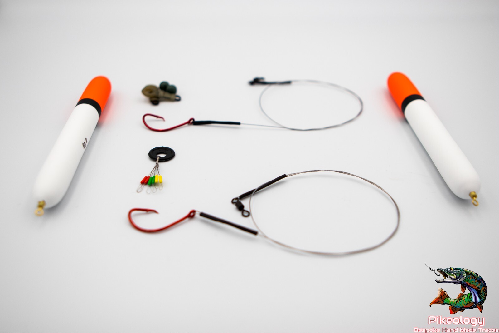 PIKE FISHING - FLOAT STARTER KIT - ALL YOU NEED - RED CIRCLE HOOK TRACE SET