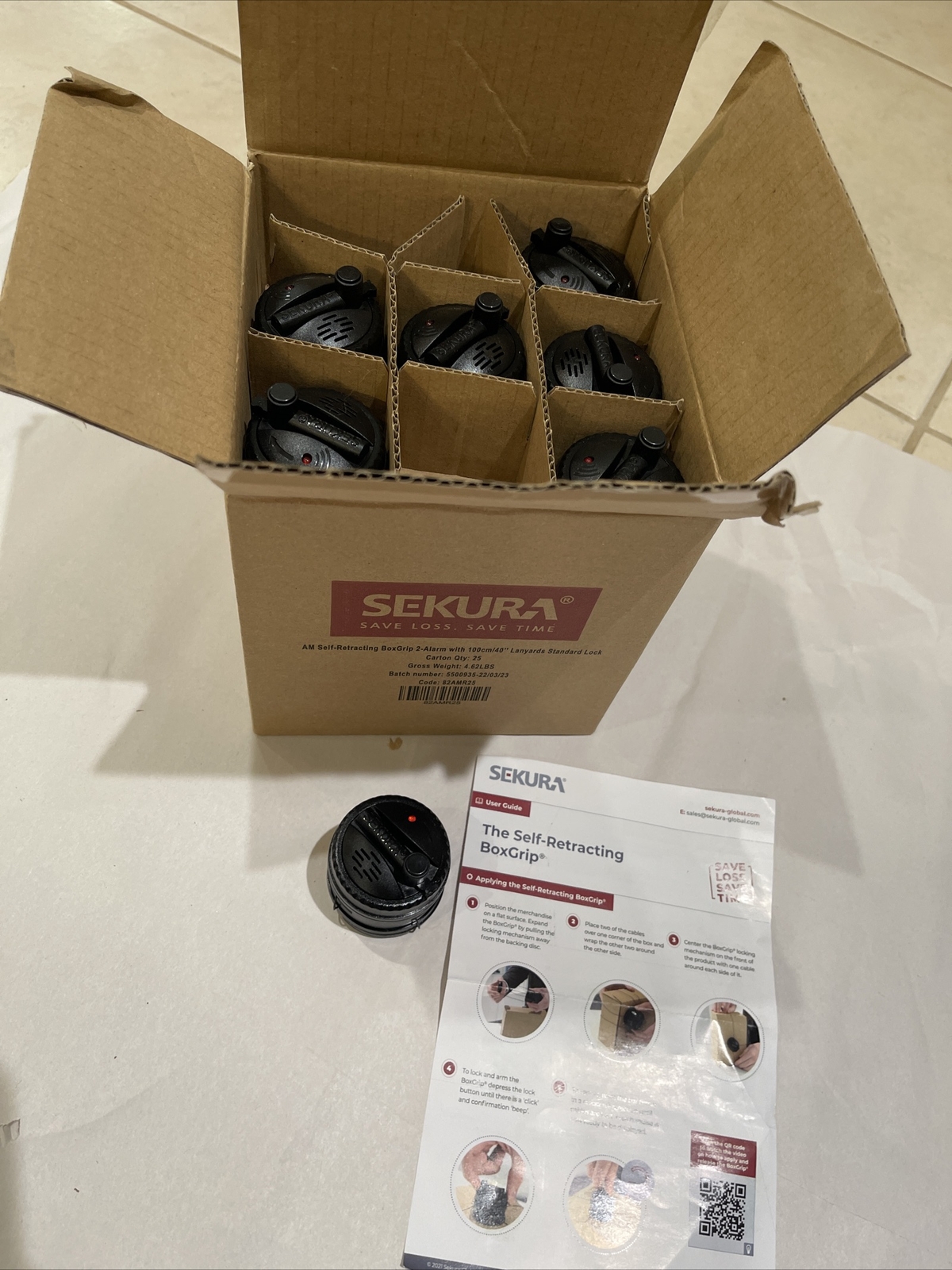 Box of 25 SEKURA SELF RETRACTING BOXGRIP 2-ALARM w/100cm/40"lanyards Superlock