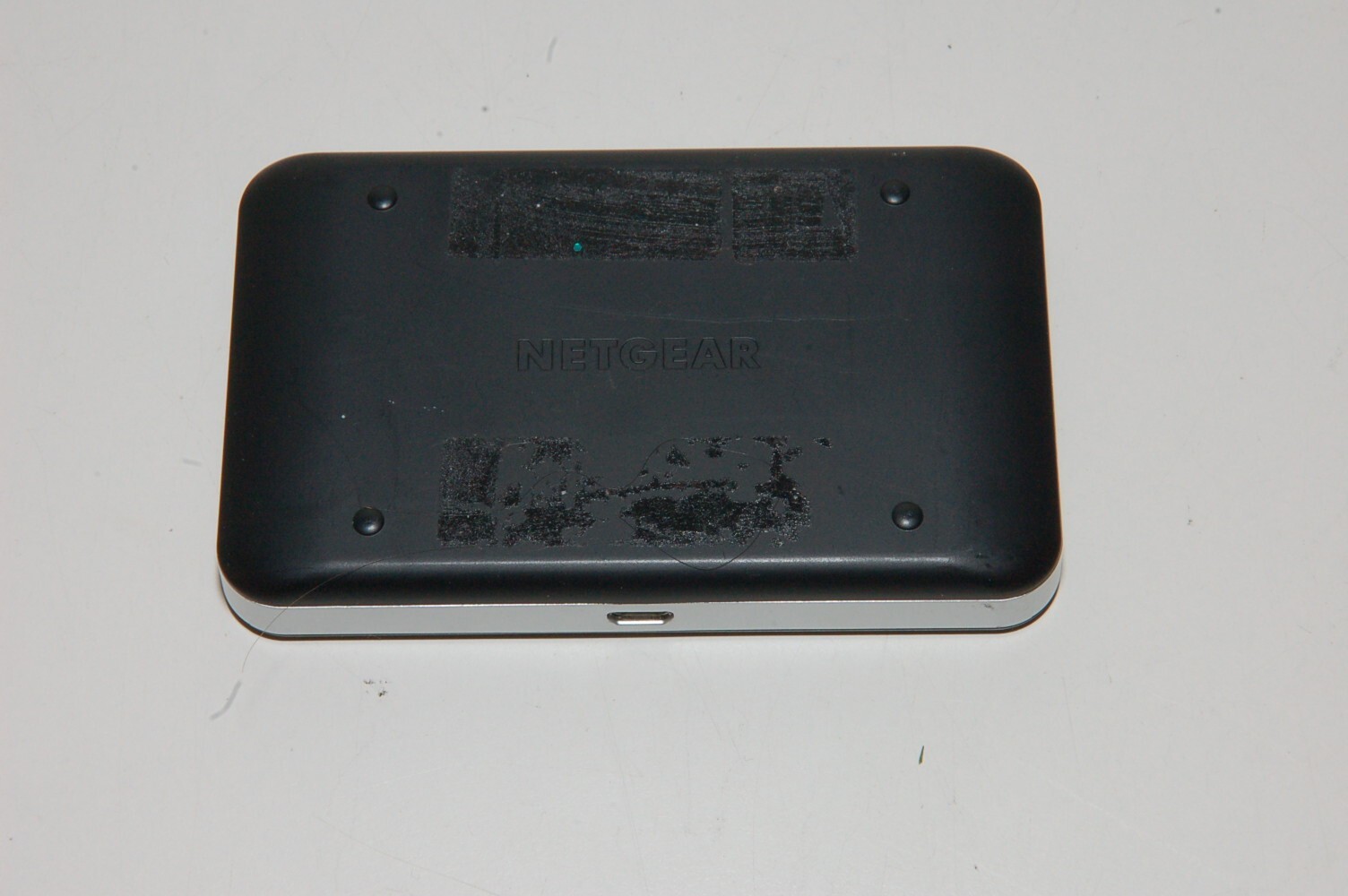 NETGEAR 797S 400 Mbps Wi-Fi Hotspot Modem