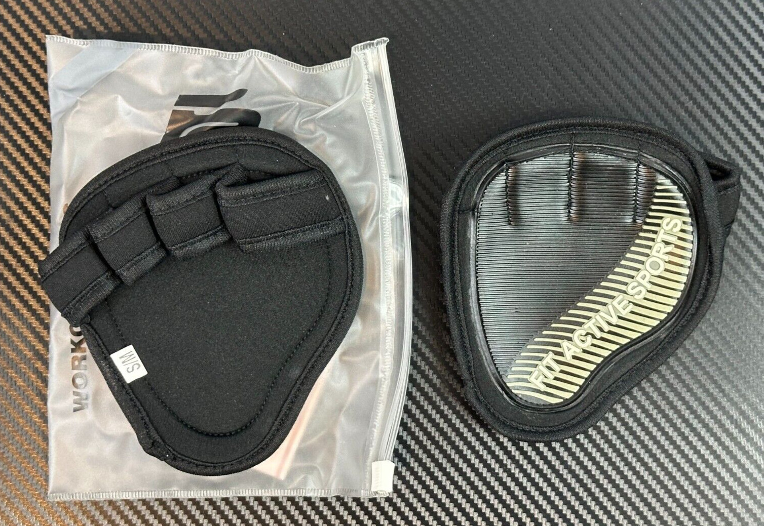 Fit Active Sports Workout Grips Black Size S/M Ultimate Tight Grip