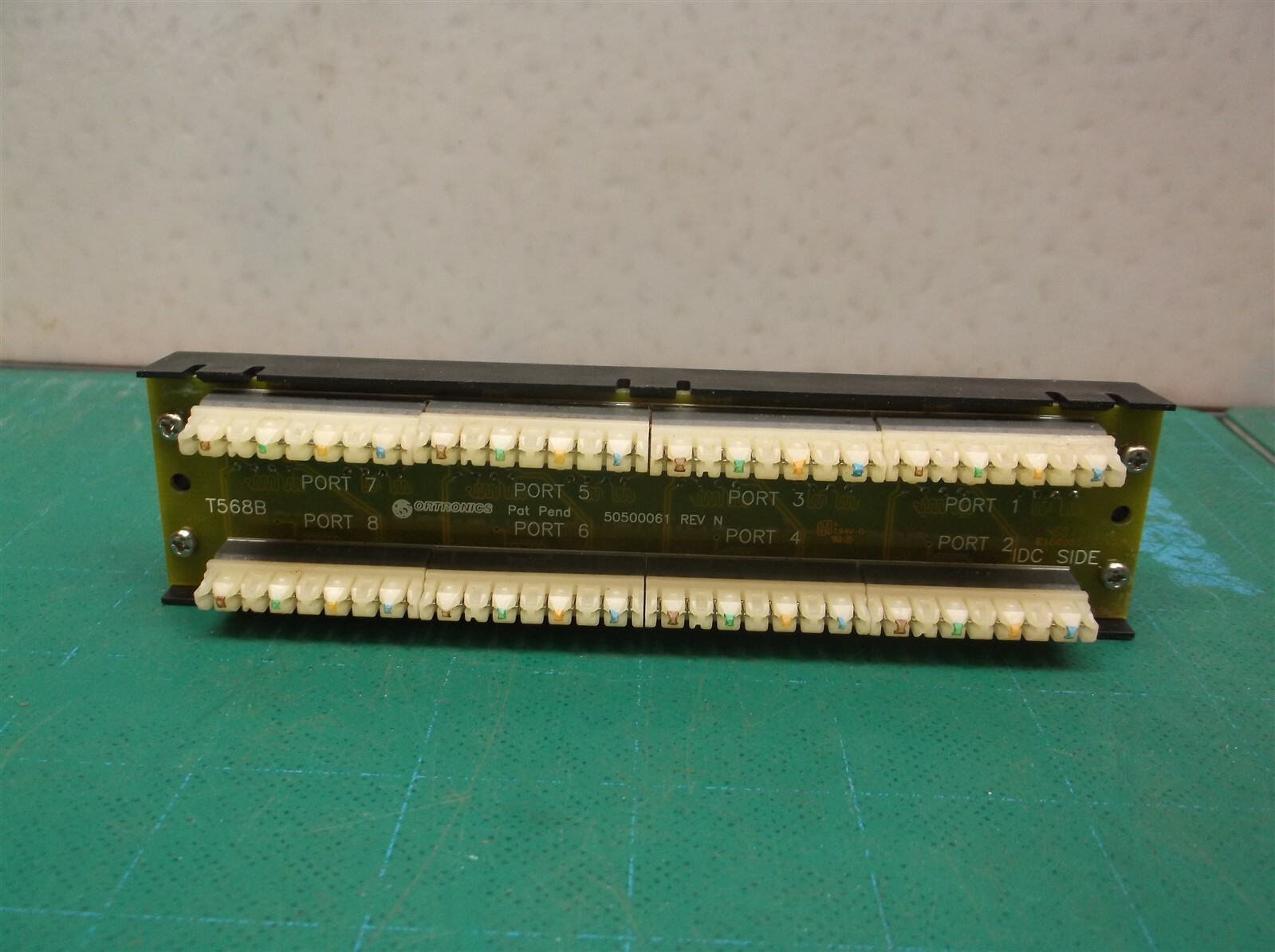 USSP Ortronics OR-60950031 8 port patch panel insert dg2