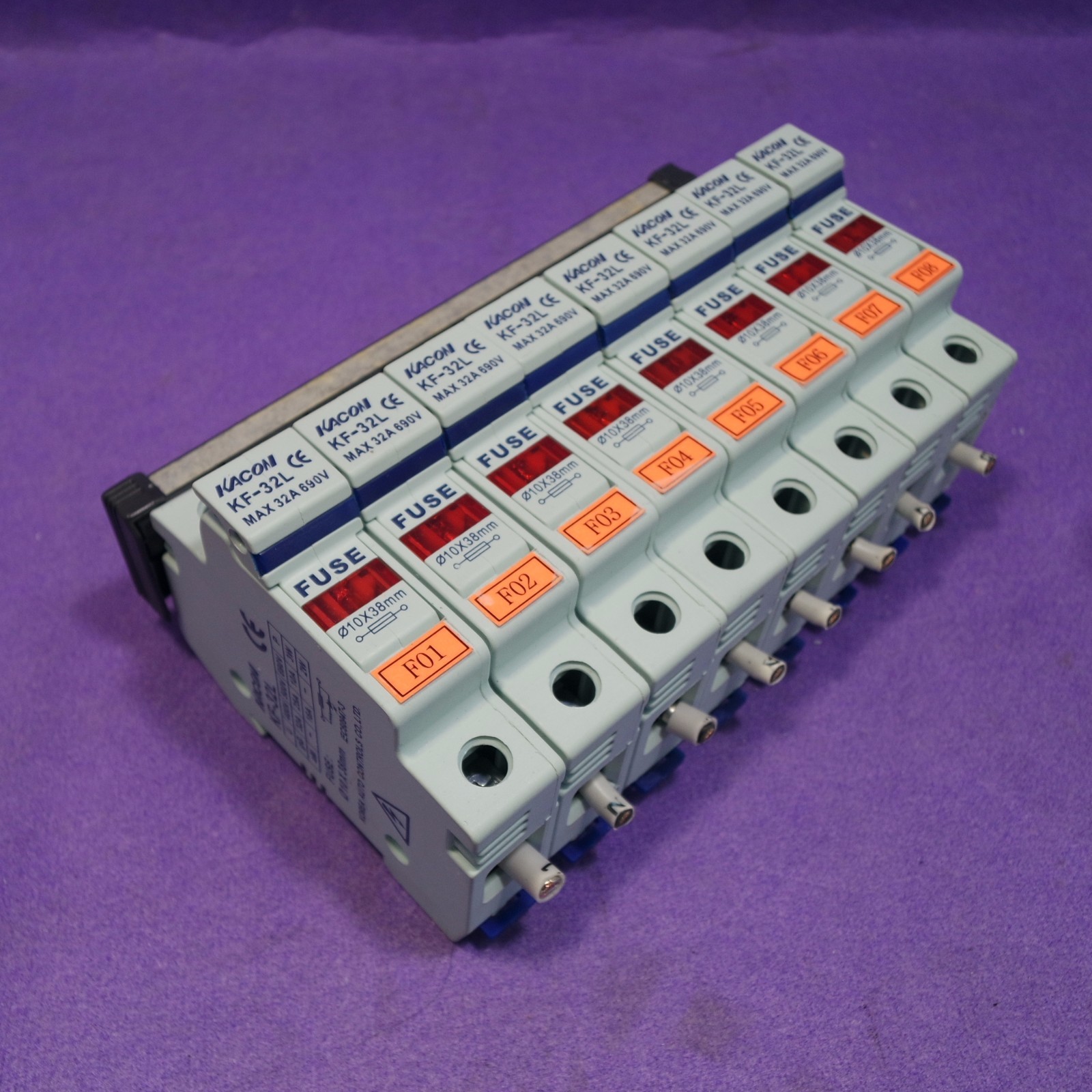 KACON KF-32L Φ10×38mm Max 32A 690VAC Lot of 8,  USED
