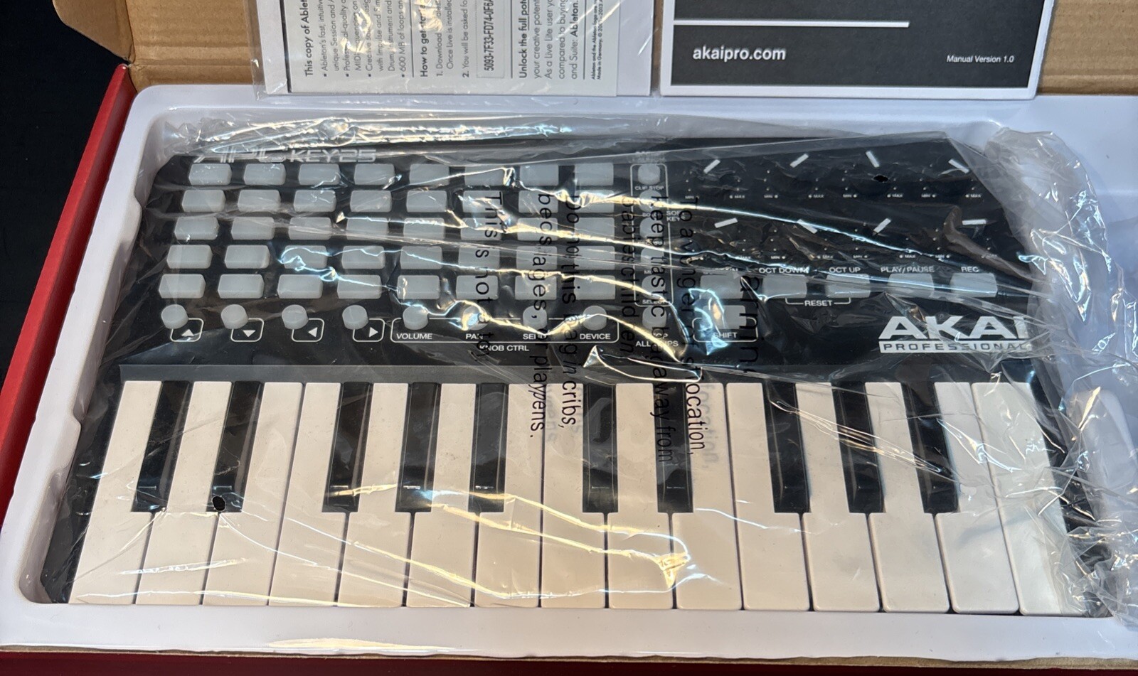 Akai Professional APC Key25 mk2 25-key Keyboard Controller