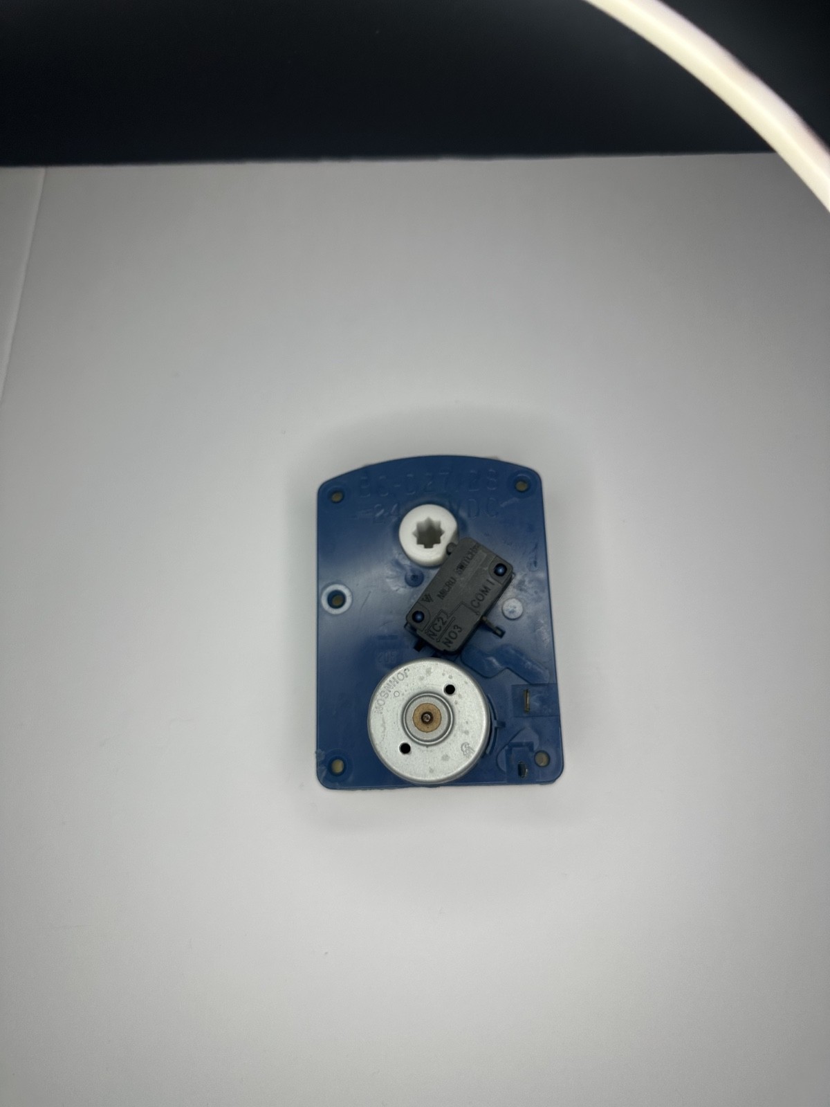 AMS SENSIT 3 SNACK / COMBO MACHINE LEFT VEND MOTOR