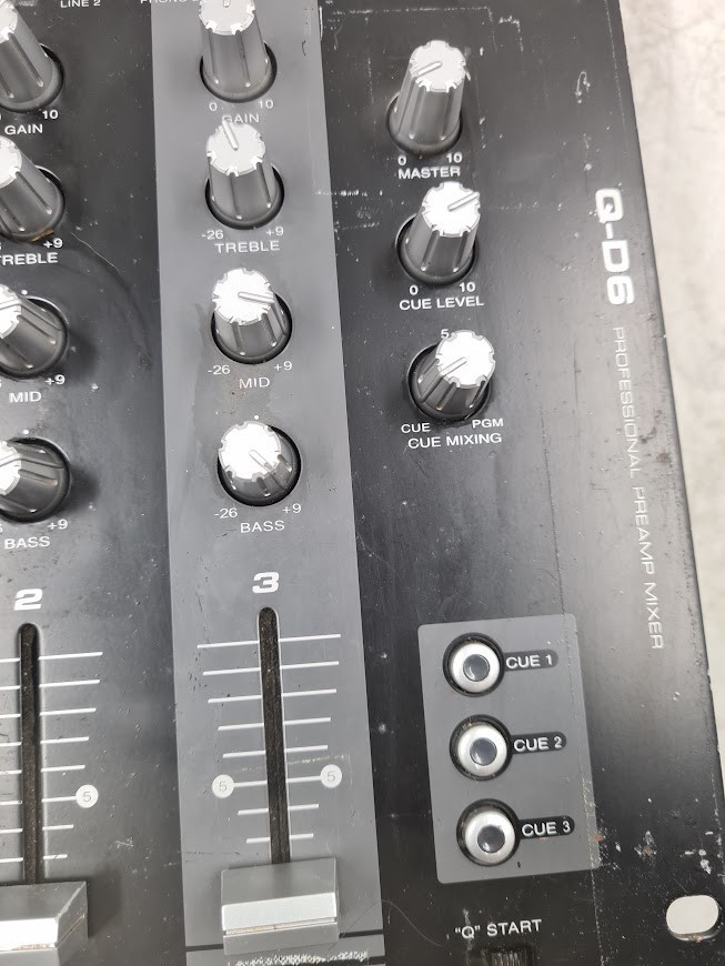 American Audio Q-D6 Mixer Not Tested