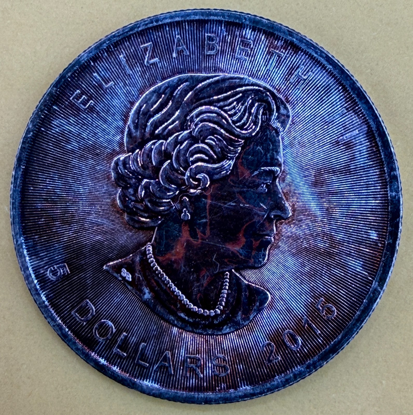 2015 Canada $5 Silver Maple Leaf 1 oz .9999 Fine Queen Elizabeth II (JB)