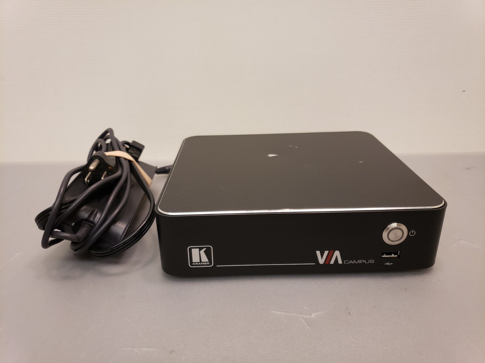 Kramer VIA CAMPUS Asus Wireless Collaborative Presentation Interface win10