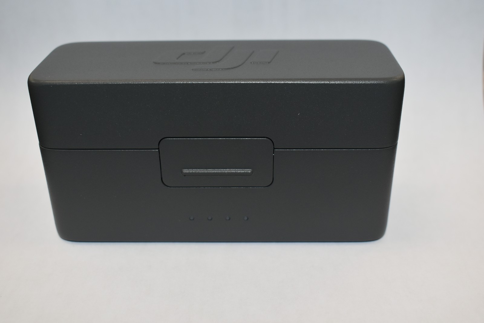 DJI Mic 2 (2 TX+1 RX+Charging Case)Wireless Microphone for iPhone,Android,Camera