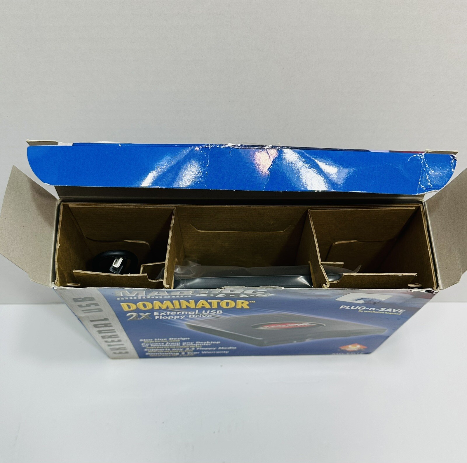 Mad Dog Multimedia Dominator 2X External USB Floppy Drive.