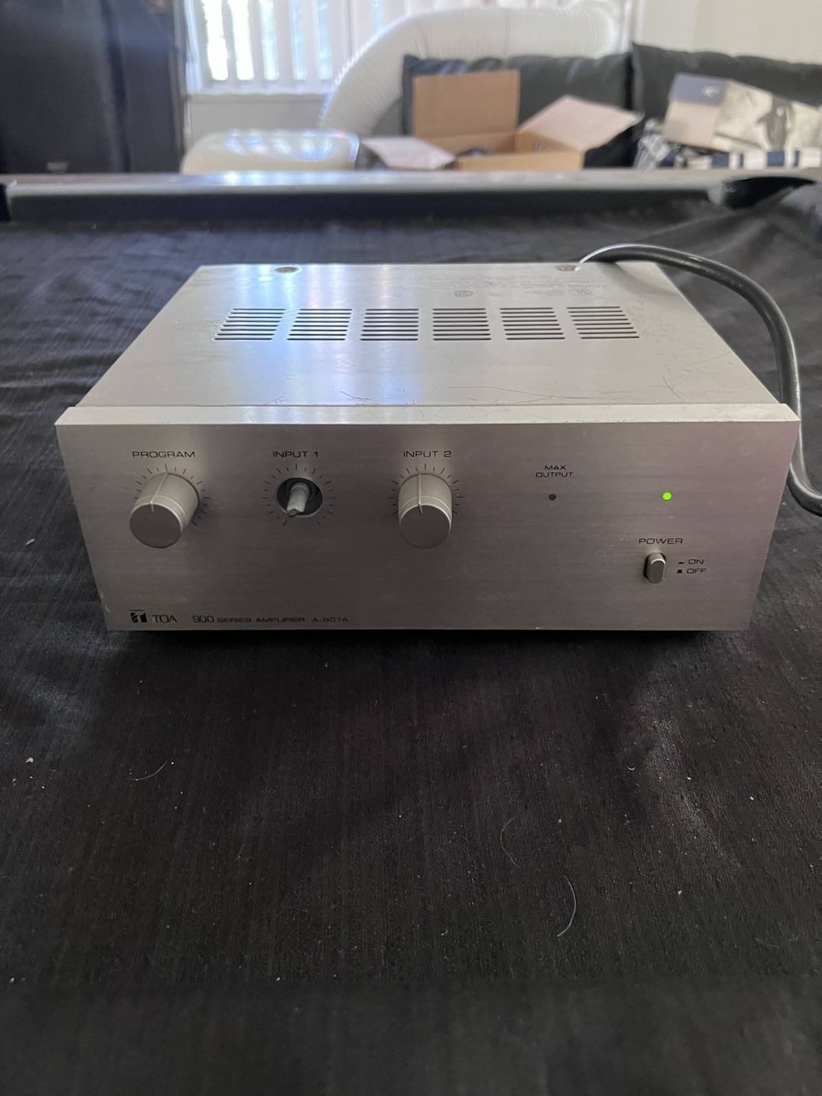 TOA A-901 3-CHANNEL MIXER POWER AMPLIFIER (10-WATT) 900 SERIES Missing Knob