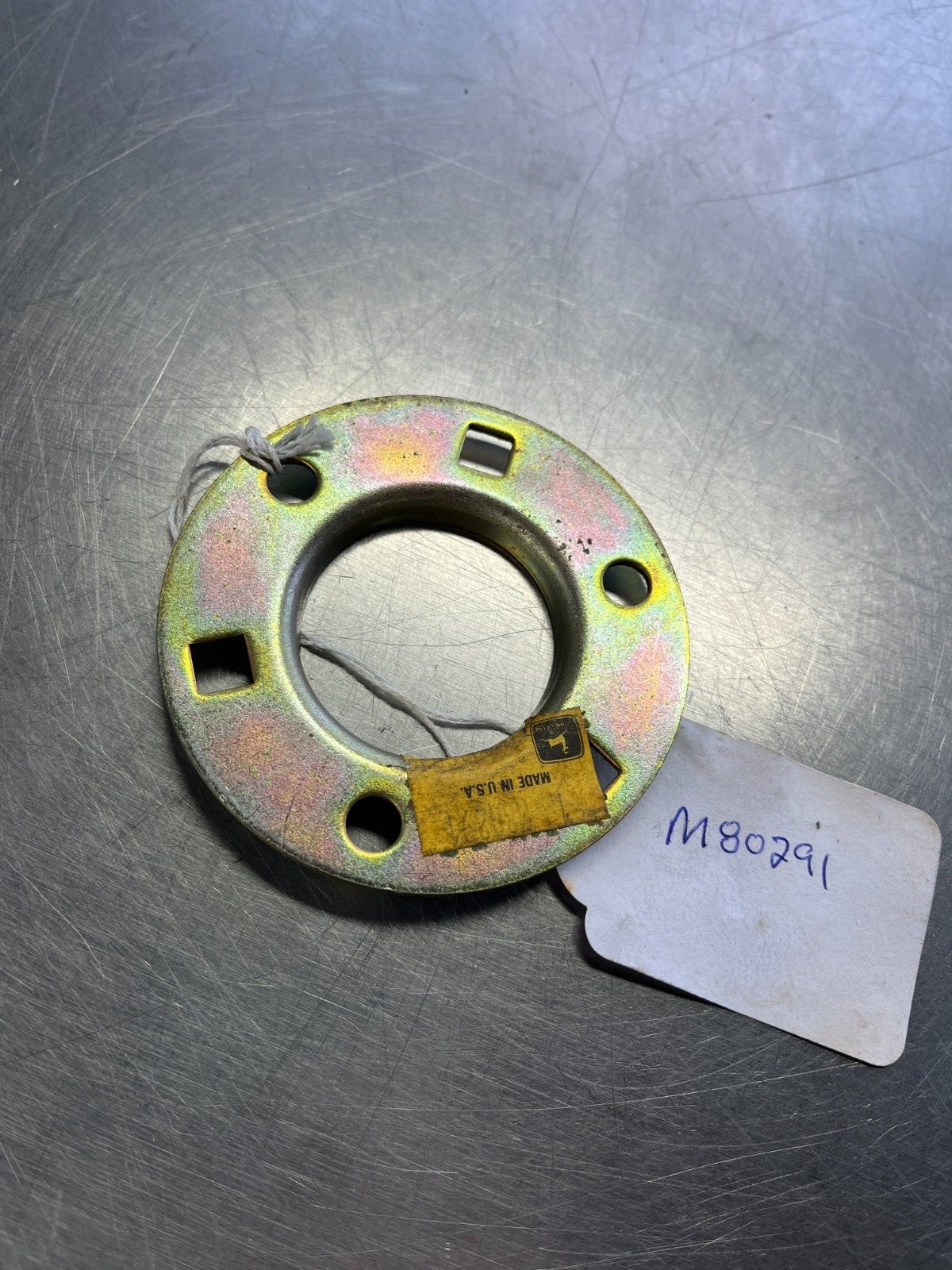 M80291 Genuine OEM John Deere Round FLANGE