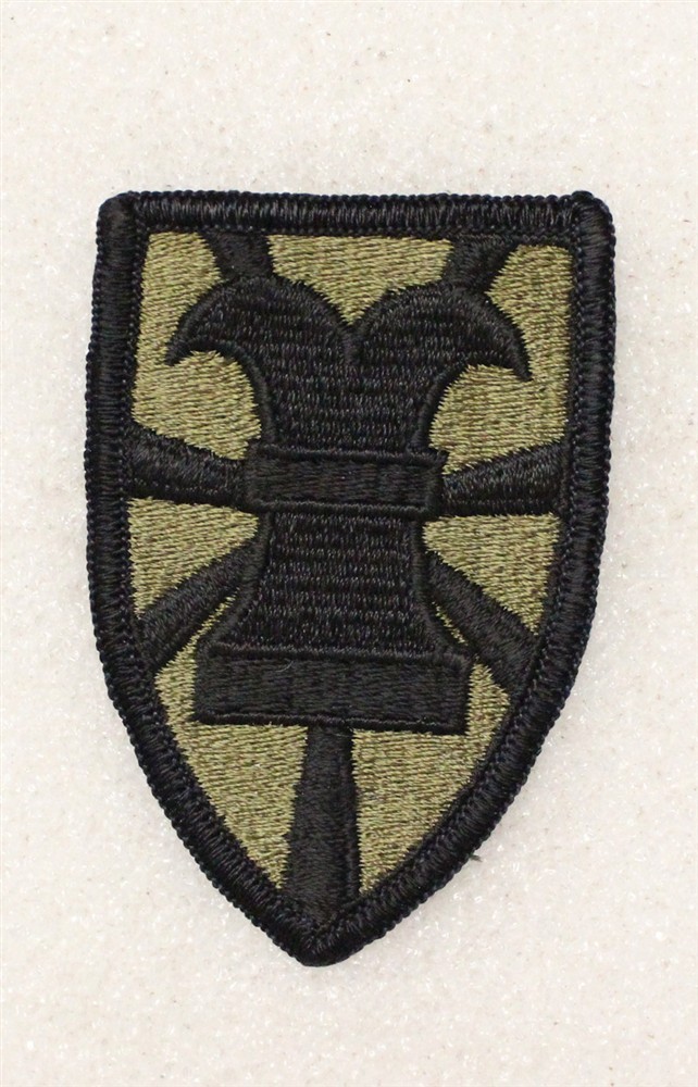 Army Patch: 7th Transportation Command - subdued w/merrowed edge
