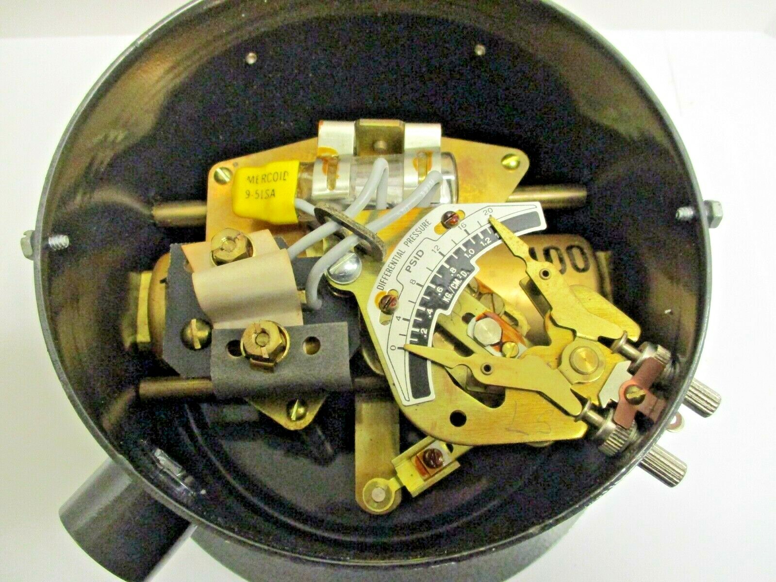 MERCOID CONTROL PRESSURE SWITCH, DPA-33-3
