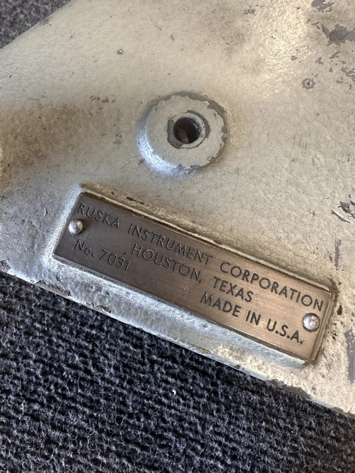 Ruska 7031 8824 Dead Weight Pressure Calibration System