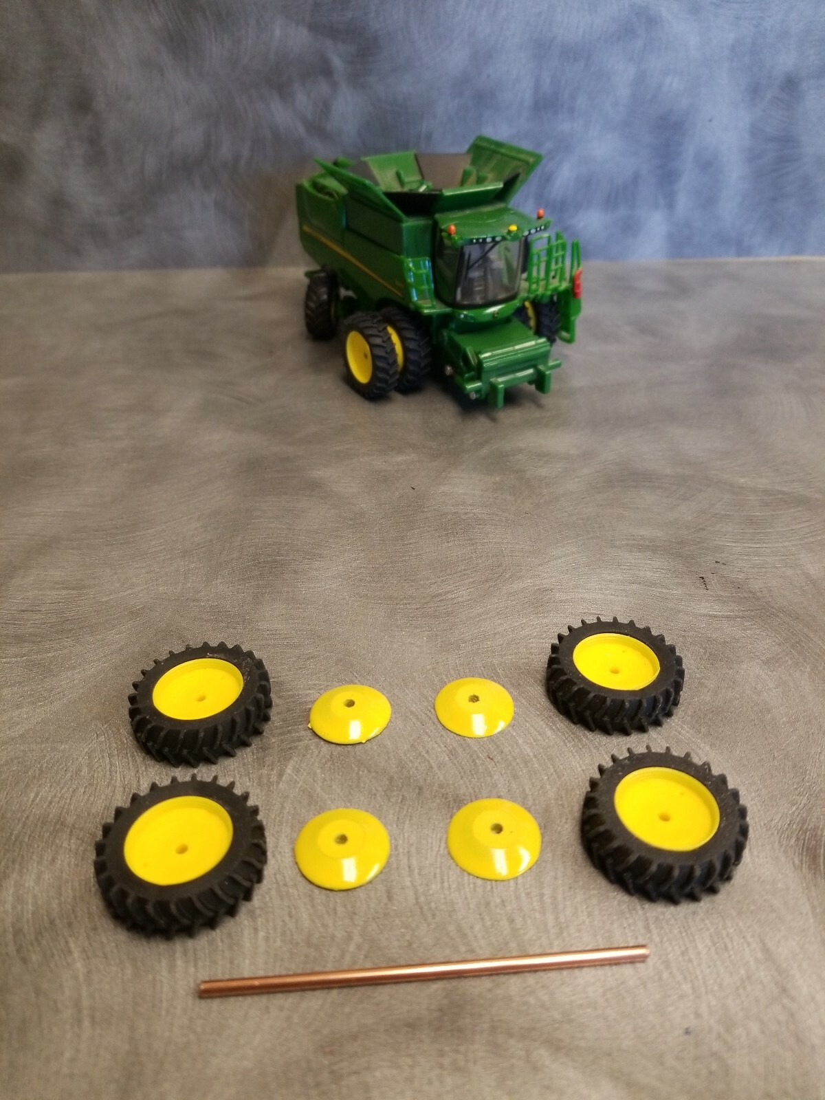 1/64 Farm custom scratch Combine 20.8R46 tire kit 4 tires spacers and axle