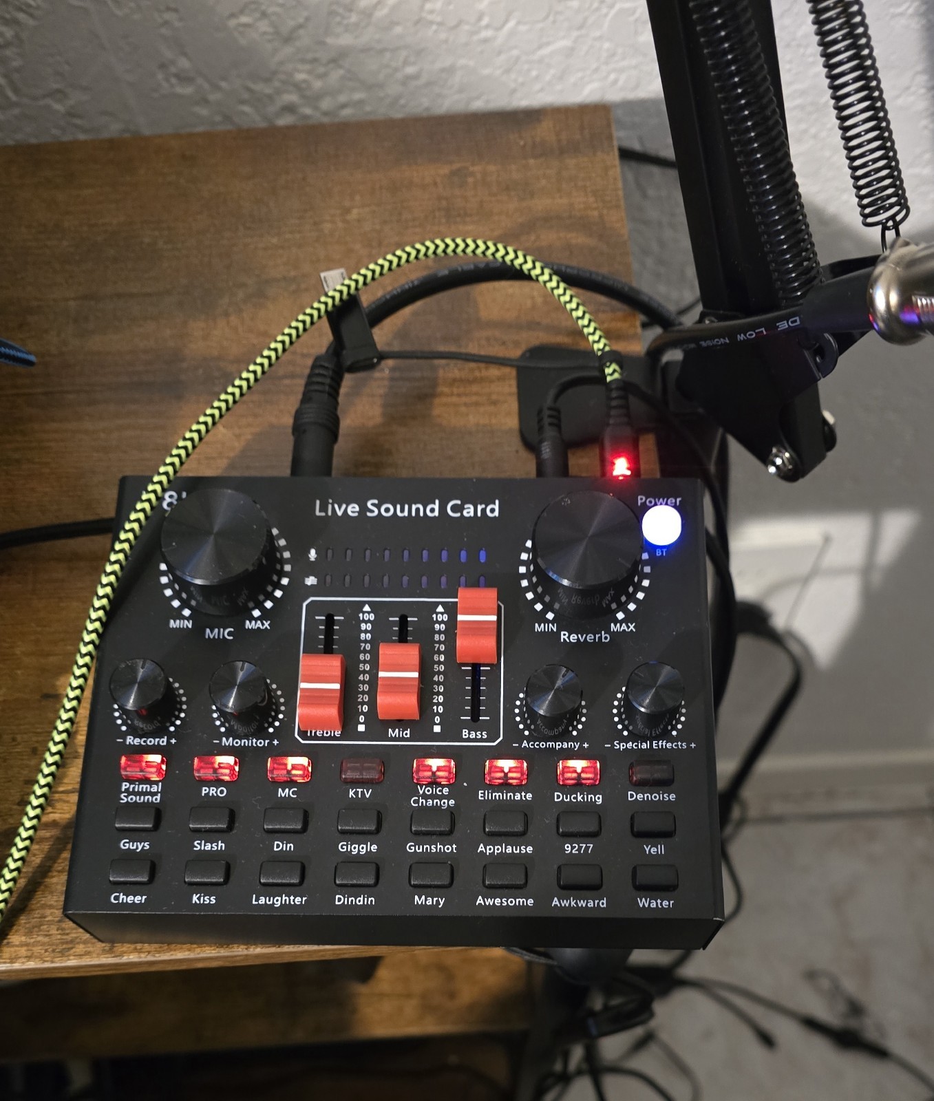 Desktop Live Sound Card Audio Mixer. Missing Power Cable. (USB type C)