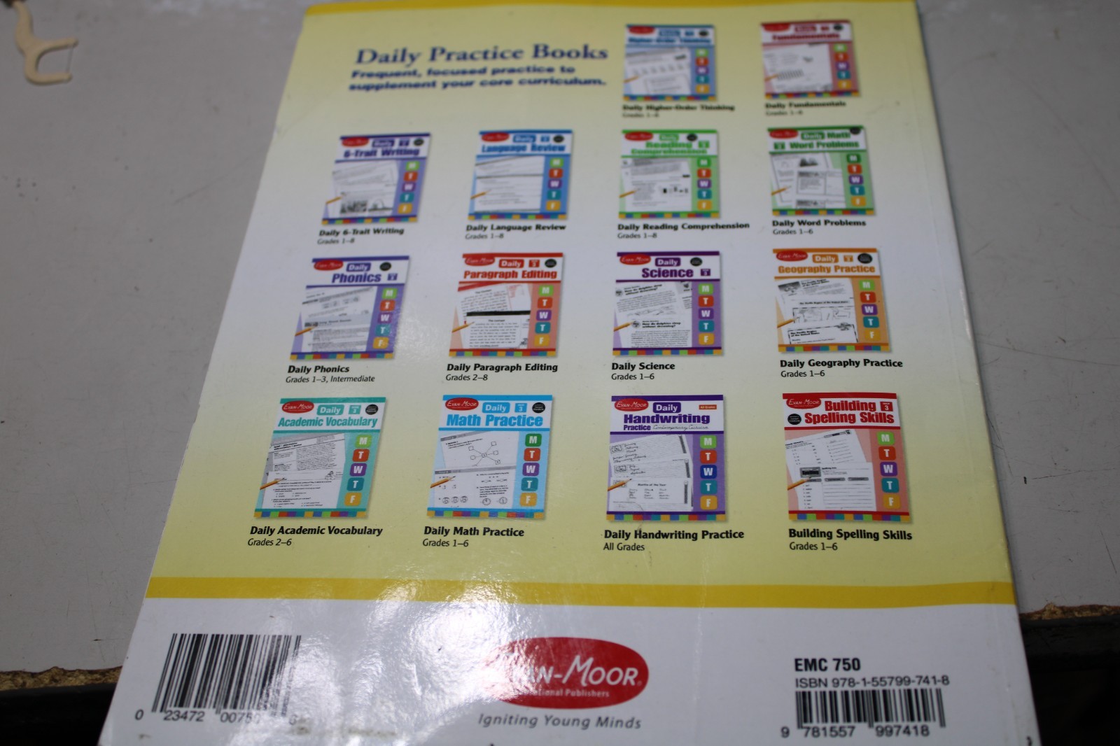 Daily Math Practice, Grade 1 Paperback Evan-Moor Educational Publ