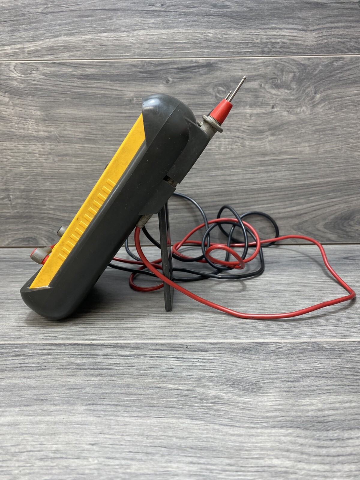 Appa95 Multimeter with test probes and rubber case