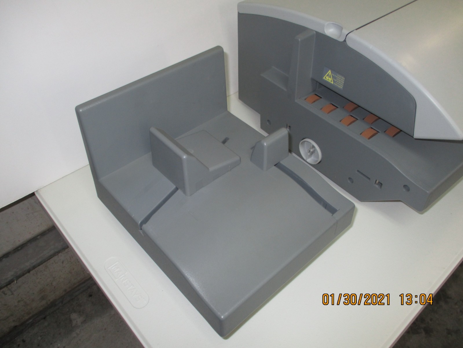 Automatic Mailing Machine Envelope Sealer 235 per min. L/Stacker Tray - Modified