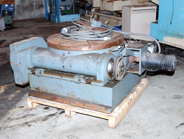 Pratt & Whitney  36" Tilting Rotary table (Inv.16738)