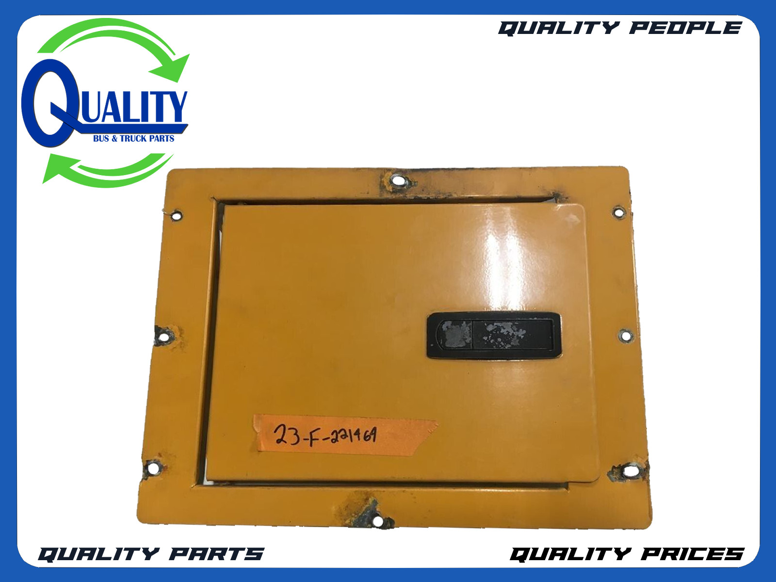 International Fuel Door IC Bus 2211464C93, 2211467C1, 2211469C2, 2216058C1