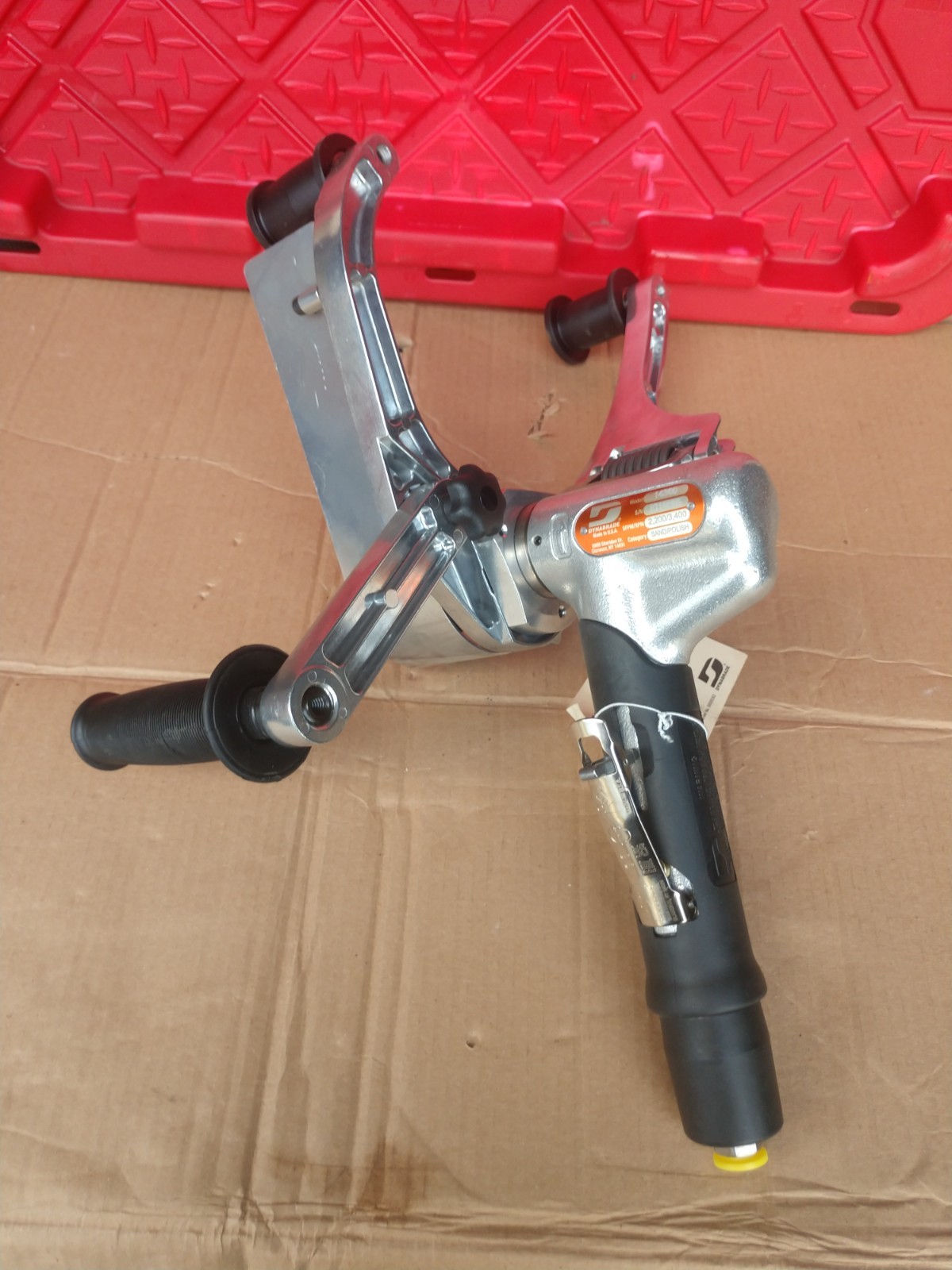 Dynabrade Pneumatic Pipe Belt Finisher 2200/3400 SFPM/RPM 14360 BRAND NEW