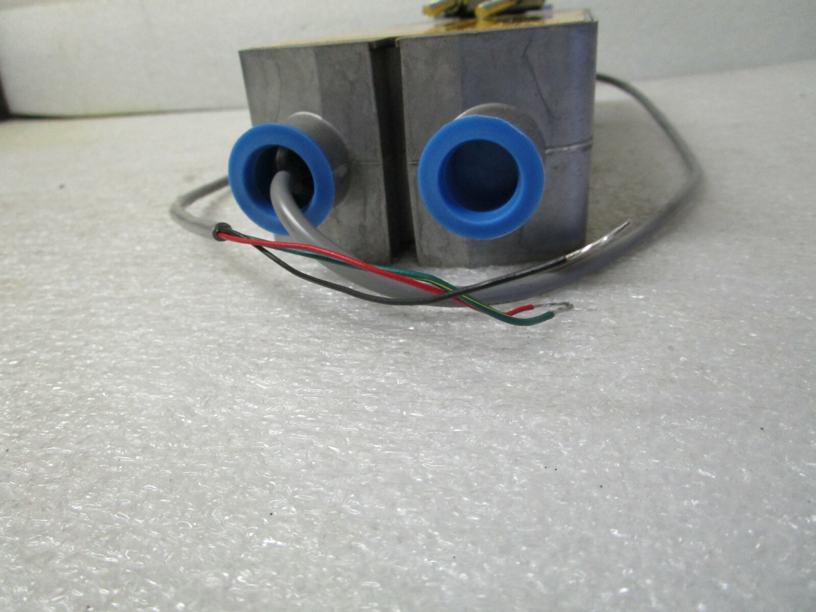 Schneider Invensys DuraDrive MA40-7153 Two Position Spring Return Actuator 24VAC