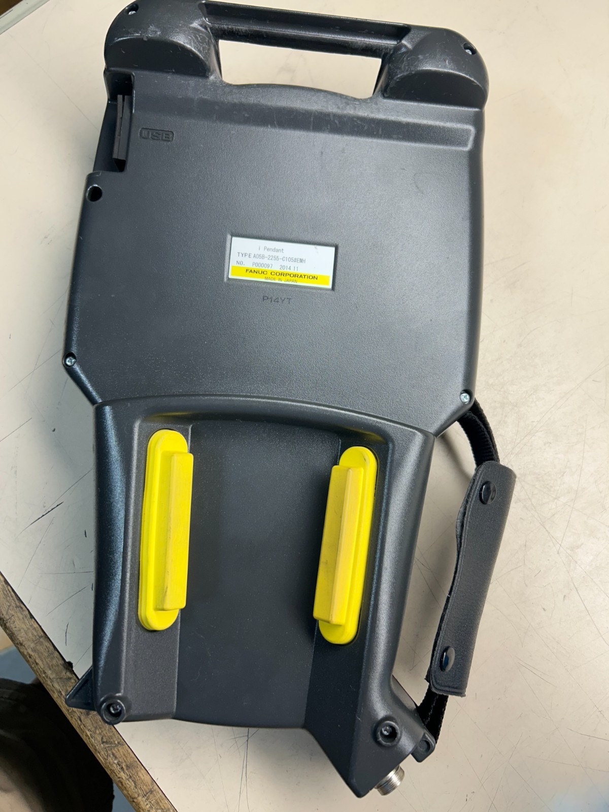 Fanuc LR Mate 200iD w/ R-30iB Controller & i Pendant Handheld unit